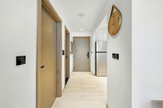 Elegant 1BR Apartment in JVC Luxury Interiors & Views - 2