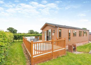 Wigmore Lakes Lodges - Cardeston - 8