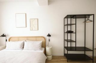 ApartNaest - vollausgestattete Apartments I kostenlos parken I flexibler Check-in I 1 bis 4 Zimmer I 1 bis 10 Personen - Radeberg - 1