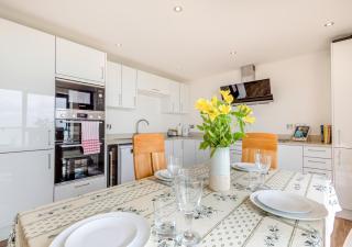 Shore - Hythe - 3