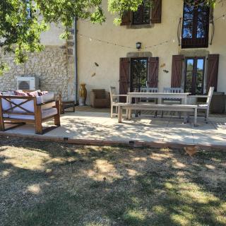 Maison rénovée typique, au calme, piscine. - La Courtète - 5