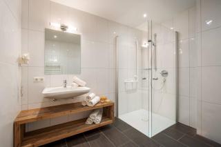 Premium Apartment Zentral by Alpine Host Helpers - 3