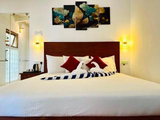 Sri Lanka Beach House Hotel and SPA - 4