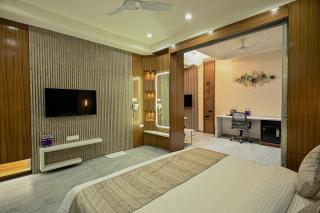 Carnival Resort - Latur - 6