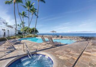 Wyndham Royal Sea Cliff Resort - 5