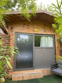 White Country Bungalow Tree House And Hotel - 4
