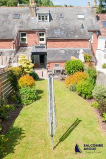 Stylish Coastal 3 Bed Haven - Close to town - 4