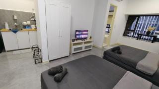 Imperio A1705 with Bathtub 4pax free Wifi Parking - 7