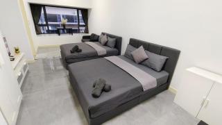Imperio A1705 with Bathtub 4pax free Wifi Parking - - 0