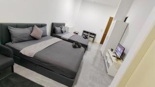 Imperio A1705 with Bathtub 4pax free Wifi Parking - - 4