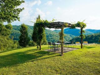 Apartment in a modern holiday home in Anghiari - 3