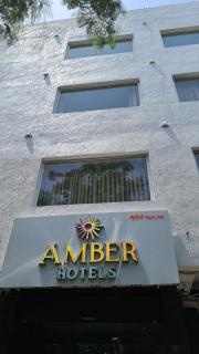 Amber Hotels Nungambakkam - Chennai - 2