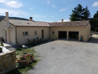 Gîte À La Campagne - Bourdeaux - 9