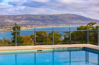Martha's Peak Heated Pool & Views - 3