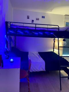 Spacious & Stylish Flat Rueil-Malmaison Easy Access to Defense-Paris - Rueil-Malmaison - 2