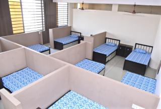 Dwarka Yatri Niwas - Kolhapur - 6