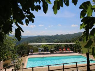 Farmhouse in Apecchio with Swimming Pool, Terrace, Garden - Apecchio - 9