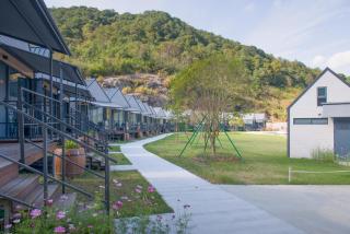 Ningbo Lake Forest Resort - 4