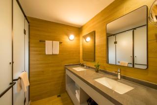 Ningbo Lake Forest Resort - 1