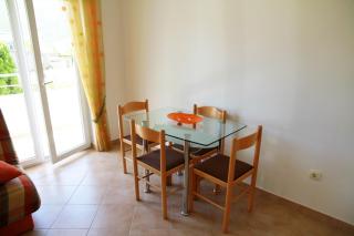 Apartment near Portonovi - Đenovići - 1