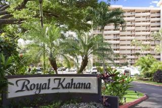 Oceanfront Studio with AC, Gym & Pool - Kahana Gem! - 2