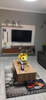 Inyati Guest House - Marloth Park - 7