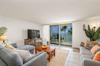 Oceanfront Oasis - Calm Beach - Pool - AC - Hauula - 0