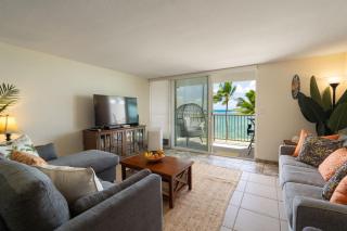 Oceanfront Oasis - Calm Beach - Pool - AC - Hauula - 3
