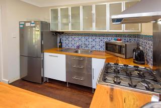 Willmott Beach House - Family-Friendly Escape - 7
