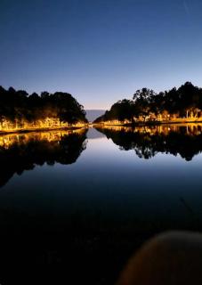 Quiet Family Apartment - 10 min to Center & Oktoberfest - Free Parking - near Nymphenburg Palace & Botanical Garden - 1