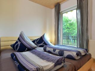 Garden-view Apartment in Heringhausen Lake City Centre - 4