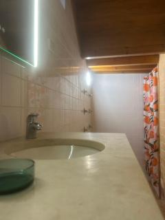 Open loft apartment in Alfambras - Amarelo - 9