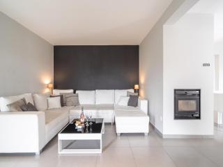 Luxurious villa in Saint geniès de Fontedit with heated pool - Saint-Geniès-de-Fontedit - 9
