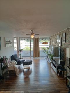 Luxus Business Apt mit Badewanne Balkon und Tiefgaragenstellplatz - Kerpen - 9