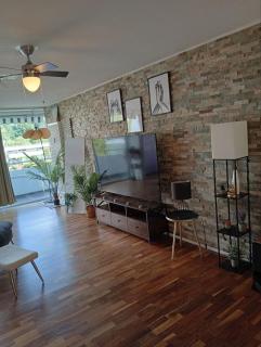 Luxus Business Apt mit Badewanne Balkon und Tiefgaragenstellplatz - Kerpen - 8