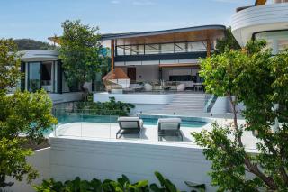 Villa Zavaya 360 View Luxury Retreat With Private Pool by TropicLook - Strand Layan - 0