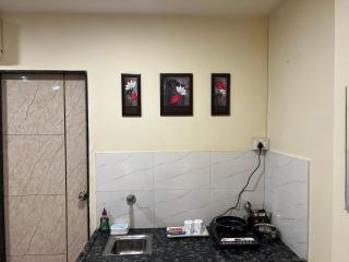 Private & Cozy Studio Apartment - Indore - 8