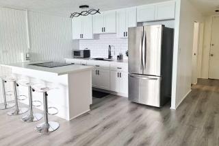 Beachfront Condo with Ocean View - 4