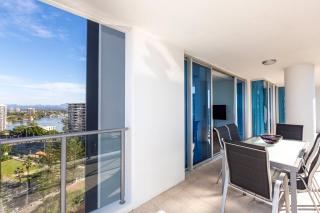 Artique Surfers Paradise - Official - Gold Coast - 3