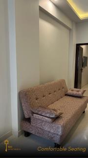 Studio Apartment in DHA Phase 7 - Karatschi - 5