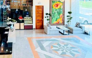 RedDoorz Plus at Nick Hotel Guimba - 5