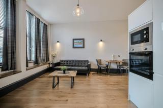 Campbell Street Apartments - 3