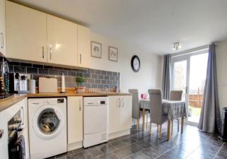 Quiet and Comfortable Double guest room - Nuneaton - 5