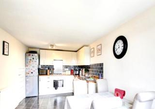 Quiet and Comfortable Double guest room - Nuneaton - 7