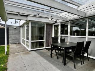Beautiful bungalow in North Holland - Sint Maartenszee - 1