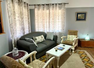 Village Studio Guesthouse - 8
