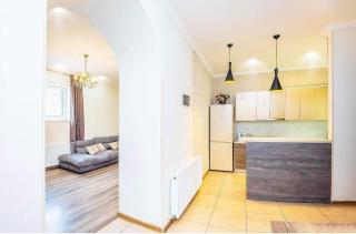 Stylish Central Apartment in TbilisiGreat Location - Tbilissi - 2