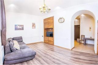 Stylish Central Apartment in TbilisiGreat Location - Tbilissi - 0