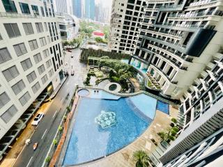 Poblacion Stay with Pool Gym Jacuzzi and Pool Table - Manila - 9