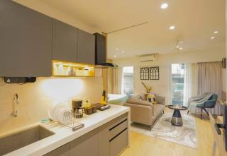 Airport Runway View from terrace|Coffee Maker|Luxe - 6